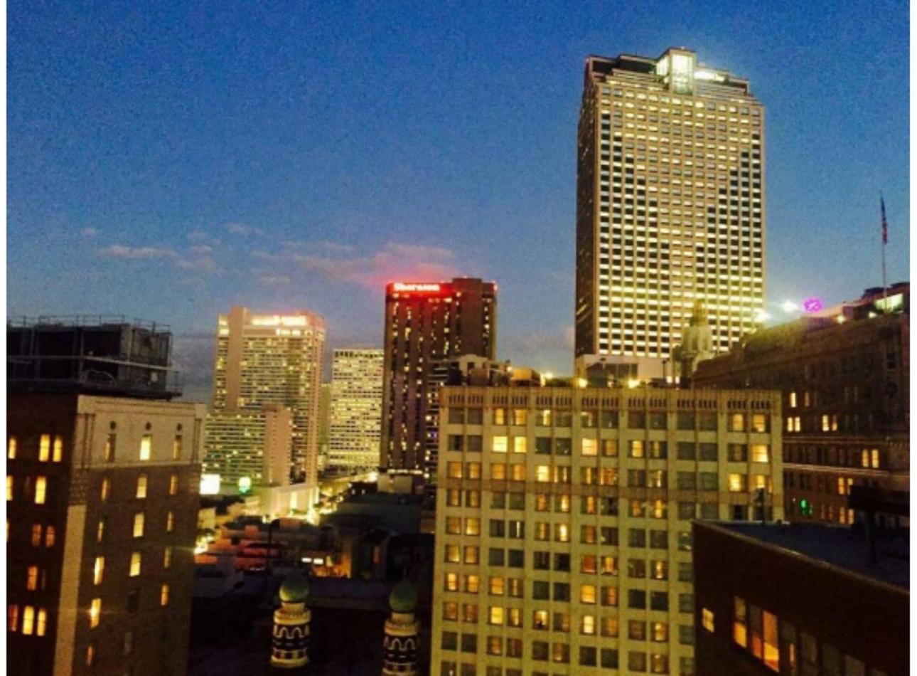 Amazing Condos Beautiful View 2 Blocks To French Quarter, Small Rooftop Pool, Gym, Seanger Theater, Super Dome, And Bourbon St New Orleans Exterior photo